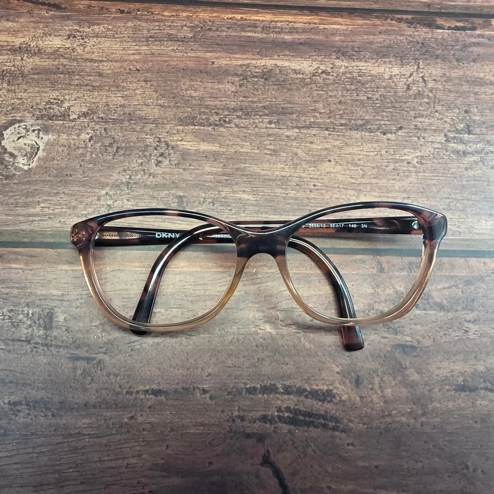 Dkny eyewear grading